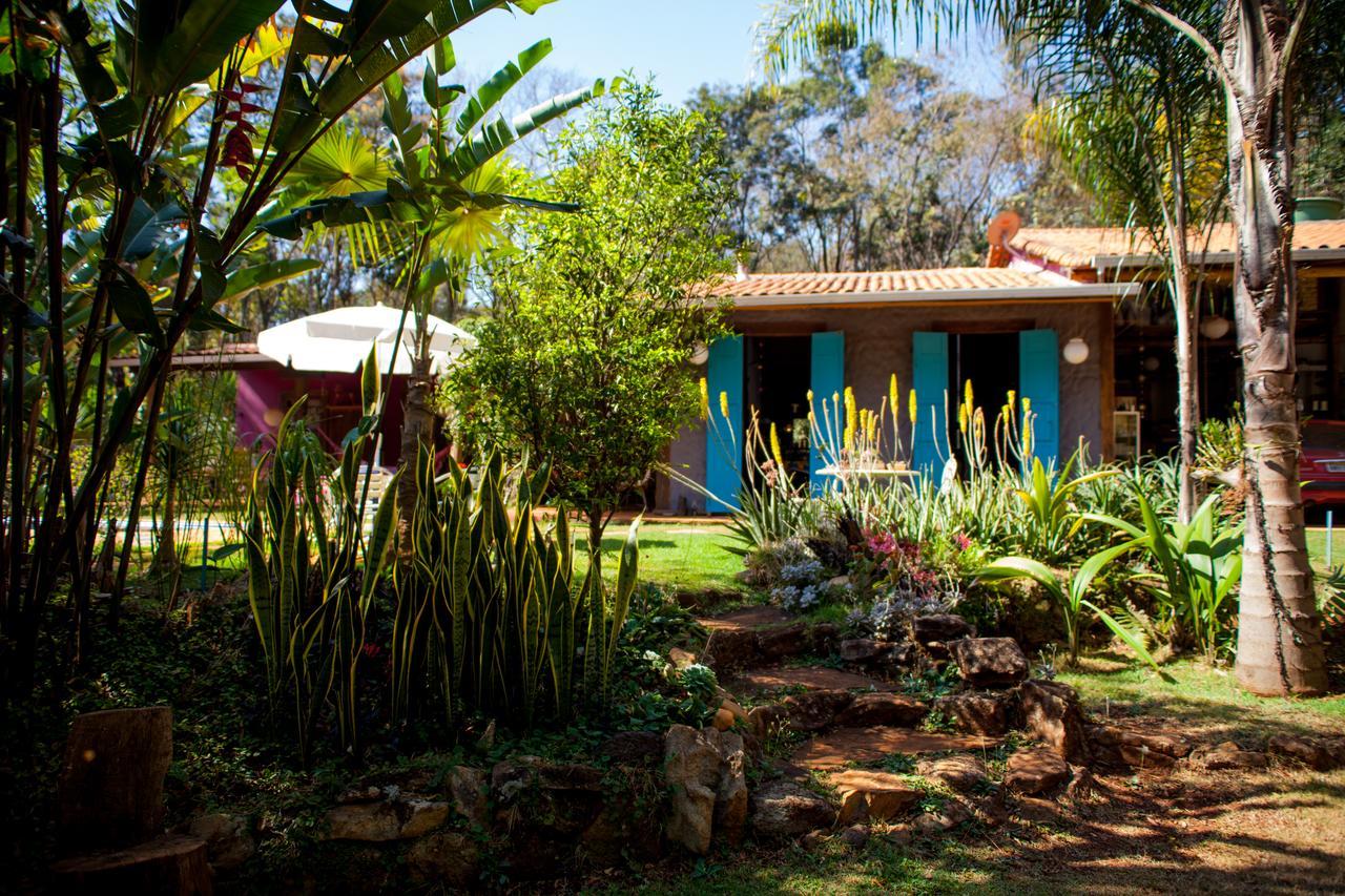Casa Iris De Van Gogh Hotel Brumadinho Exterior photo
