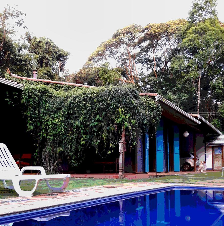 Casa Iris De Van Gogh Hotel Brumadinho Exterior photo