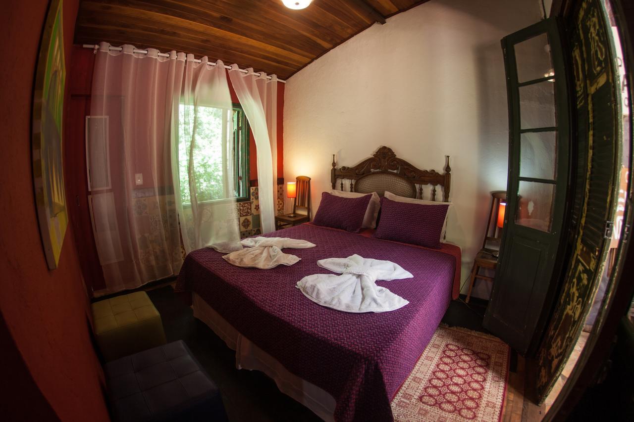 Casa Iris De Van Gogh Hotel Brumadinho Exterior photo